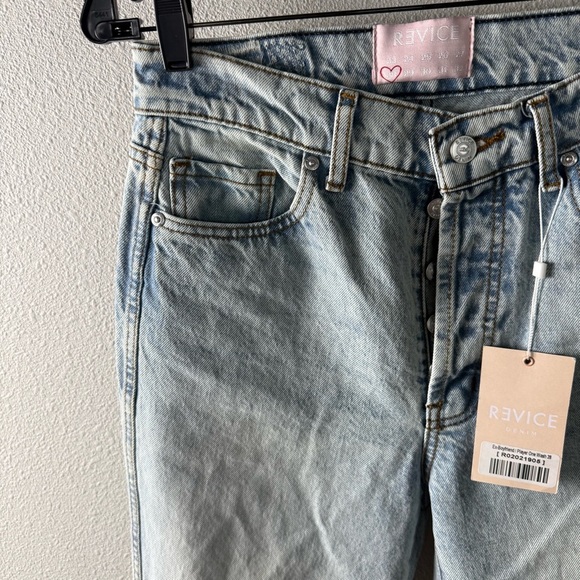 New REVICE Denim Ex-Boyfriend Jeans Player One Denim Distressed Women’s Size 28 - Picture 8 of 16